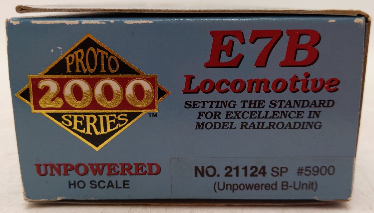 Proto 2000 21124 HO Scale Southern Pacific Non-Powered Diesel B-Unit #5900 EX/Box