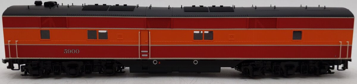 Proto 2000 21124 HO Scale Southern Pacific Non-Powered Diesel B-Unit #5900 EX/Box