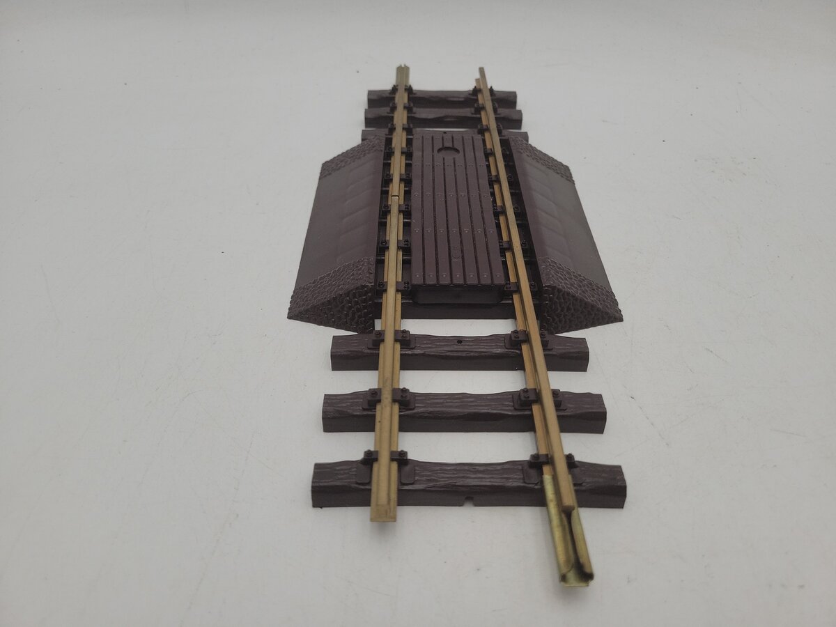 LGB 1000UW G Scale Brown Crossing Track EX/Box