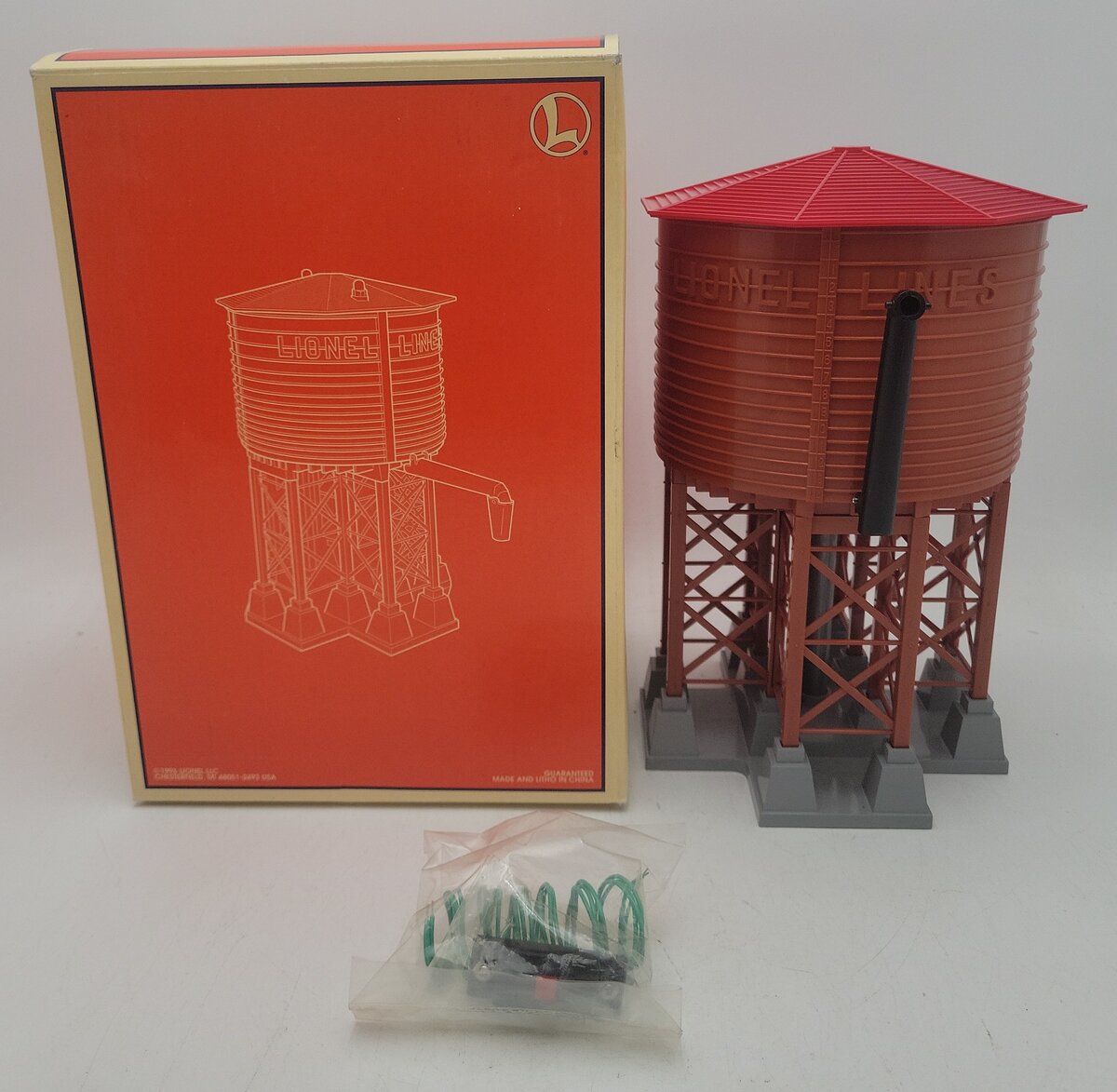 Lionel 6-12916 O Operating Water Tower 138 LN/Box