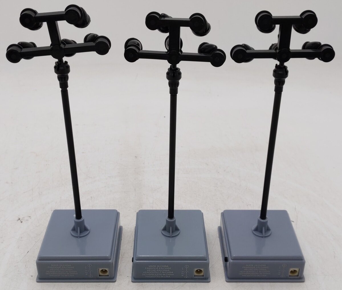 Lemax 4119 O Scale Field Lights Lighted Accessory (31.5cm) (3) EX