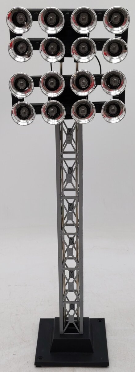 Lionel 6-24103 O 16 Lamp Double Floodlight Tower EX
