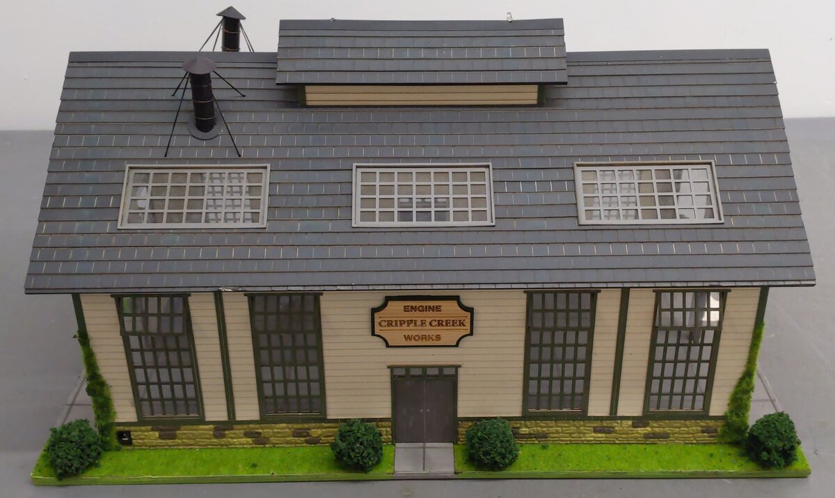 Menards 279-5926 O Scale Cripple Creek Engine Works Building EX