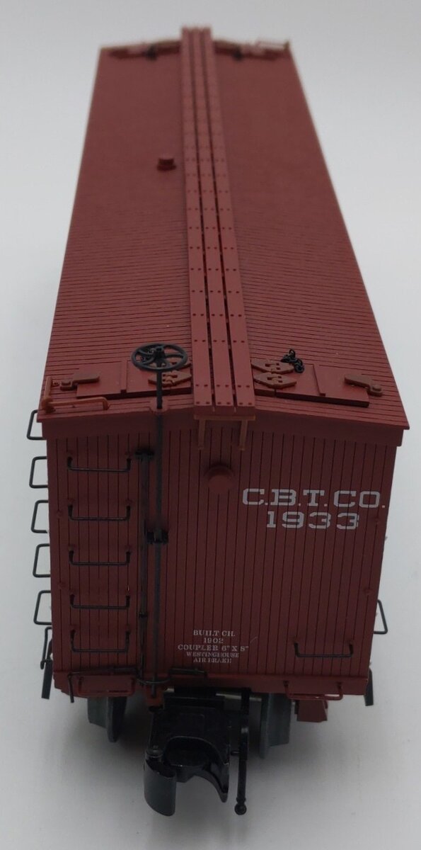 Atlas 3001435 O Schwarzschild & Sulzberger 36' Wood Reefer Car #1933 (3-Rail) LN