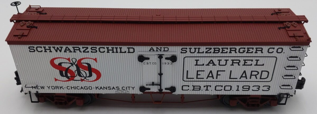 Atlas 3001435 O Schwarzschild & Sulzberger 36' Wood Reefer Car #1933 (3-Rail) LN