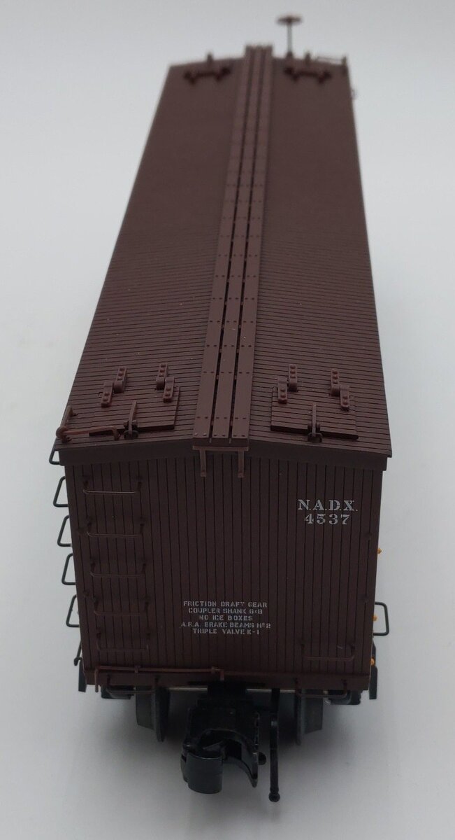 Atlas 9014-2 O Gauge Baby Ruth Woodside Reefer Car EX