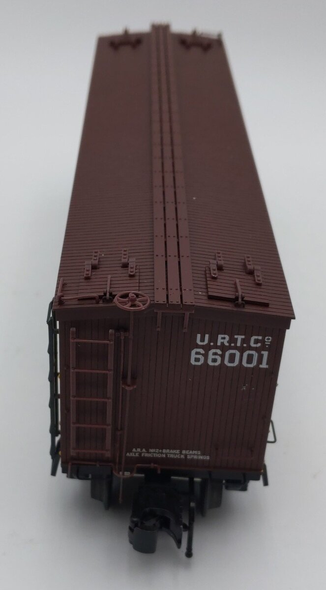 Atlas 8004-2 O Gauge Hormel 36' Woodside Reefer Car #66001 (3Rail) LN