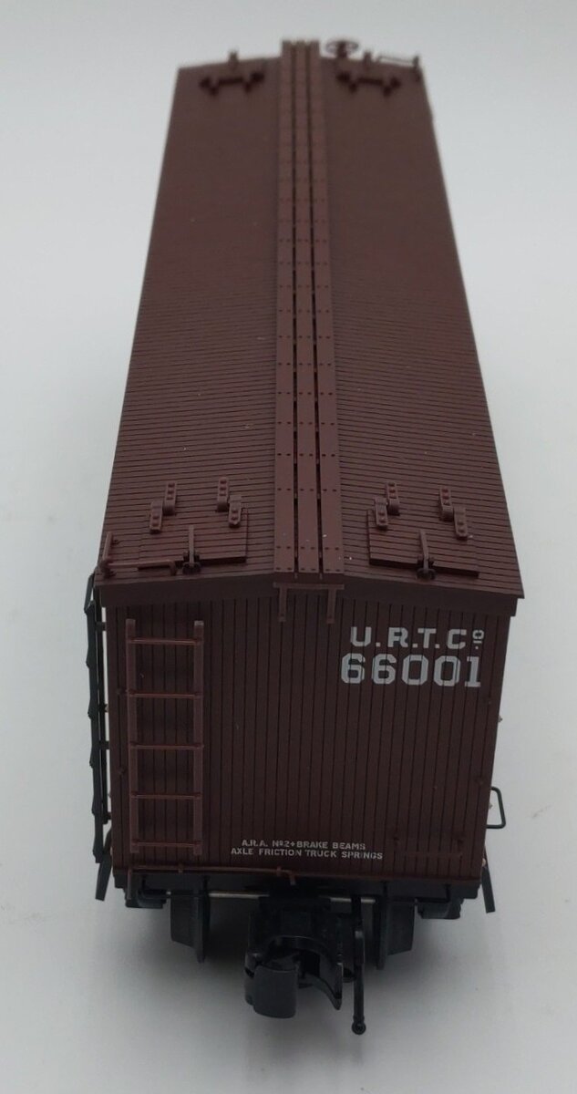 Atlas 8004-2 O Gauge Hormel 36' Woodside Reefer Car #66001 (3Rail) LN