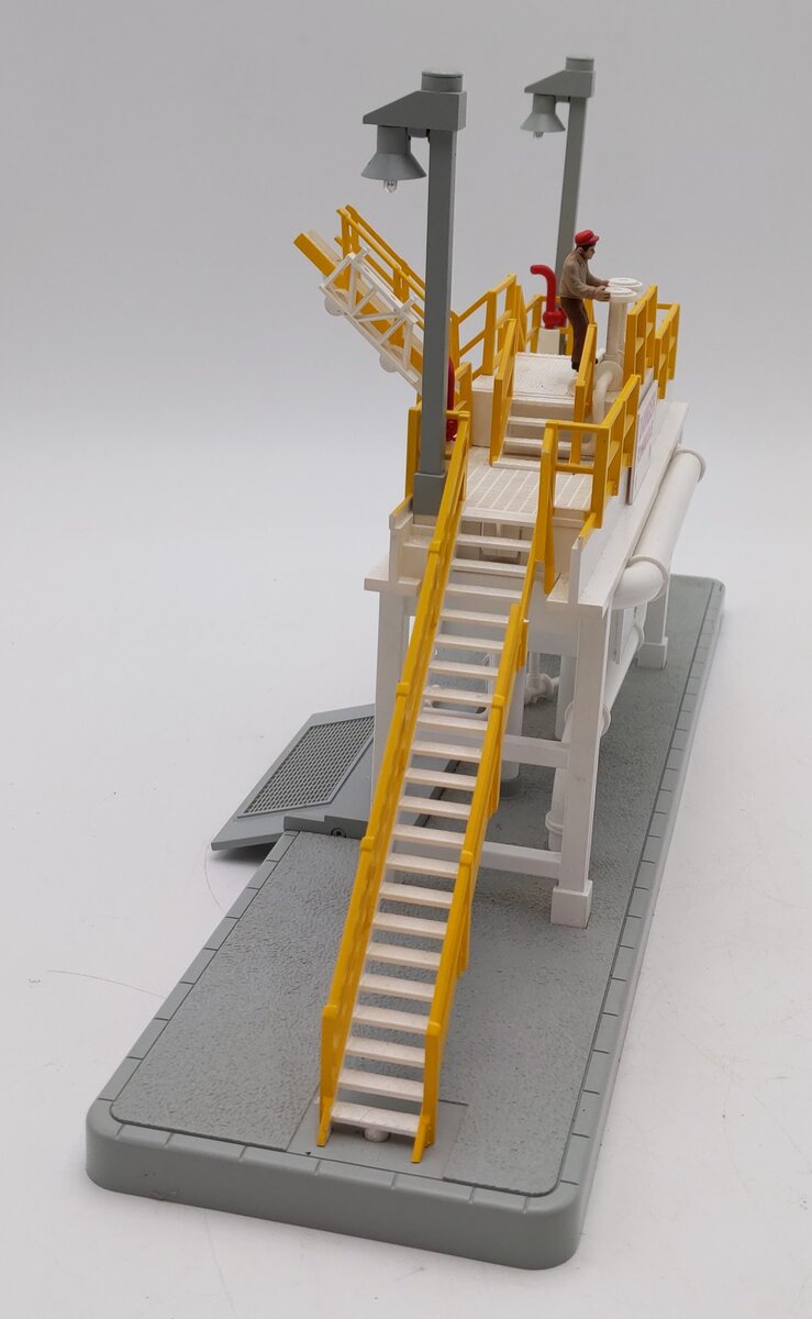 MTH 30-9117 O Gauge Columbia Oil Storage Station VG