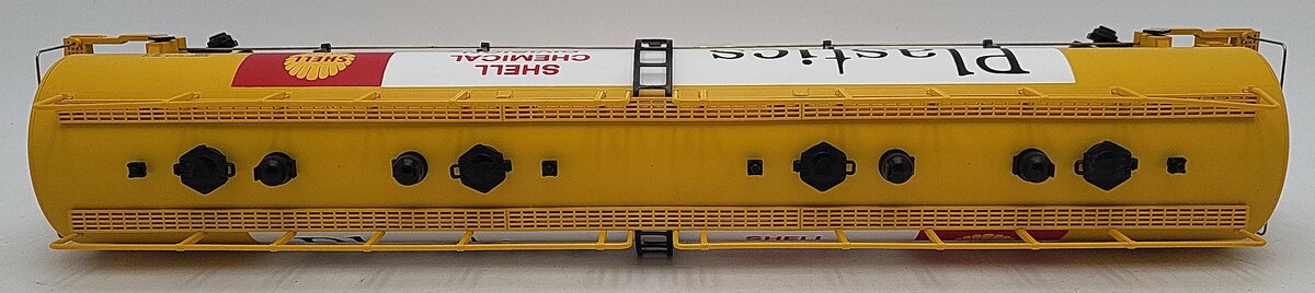 MTH 20-96053 O Gauge Shell 20,000 Gallon 4 Compartment Tank Car #31217 EX