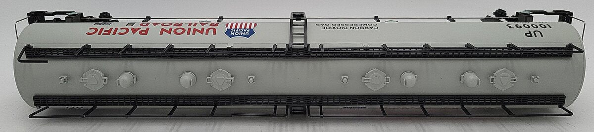 MTH 20-90022A O Gauge Union Pacific 20,000 Gallon 4-Compartment Tank #100093 EX