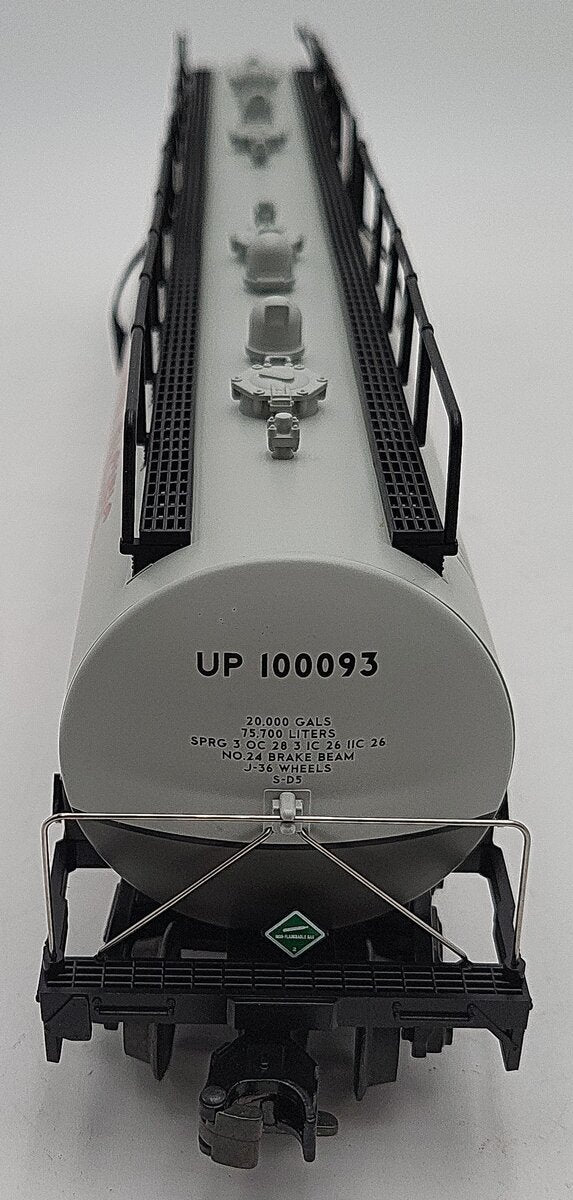 MTH 20-90022A O Gauge Union Pacific 20,000 Gallon 4-Compartment Tank #100093 EX