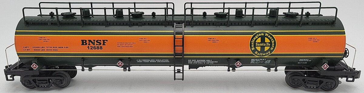 MTH 20-96010 O Gauge BNSF 20K Gallon 4-Compartment Tank Car #12688 EX