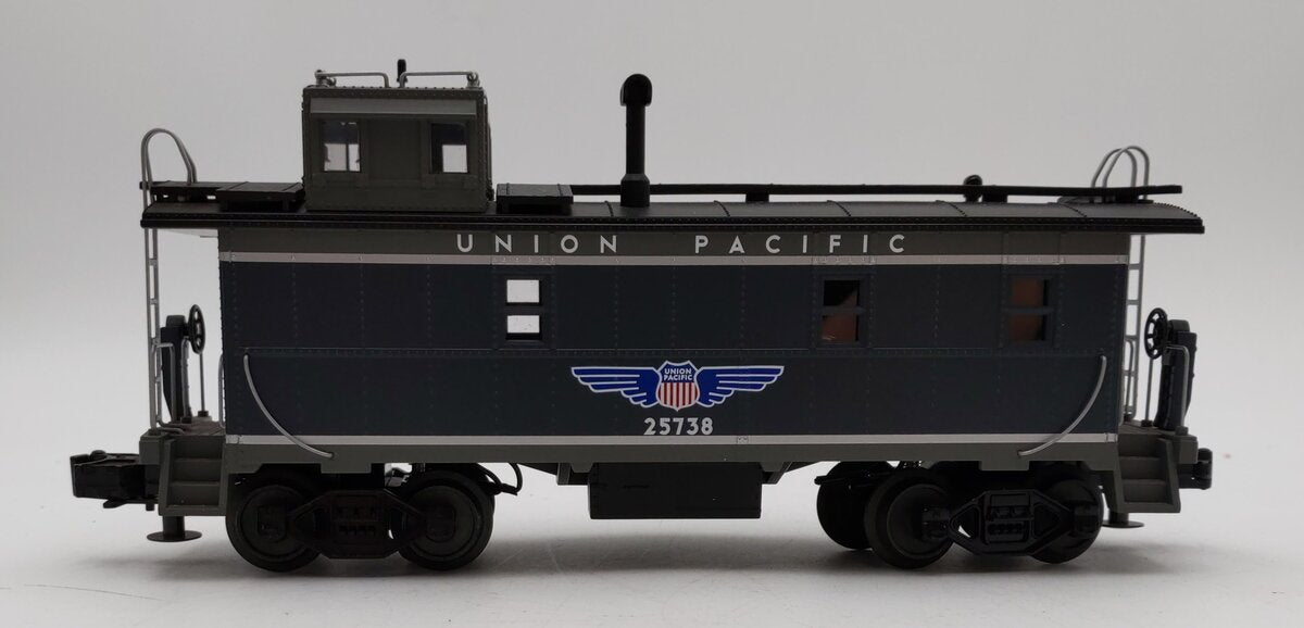 MTH 30-7768 O Gauge Union Pacific Steel Caboose #25738 EX