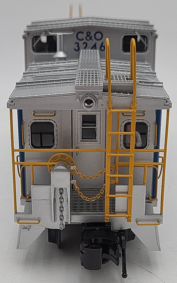 Atlas 6638 O Gauge Chessie Safety Extended Vision Caboose #903246 - 3 Rail EX