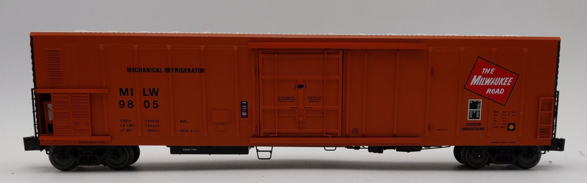 Lionel 6-27381 Milwaukee Road Mechanical Reefer #9805 VG