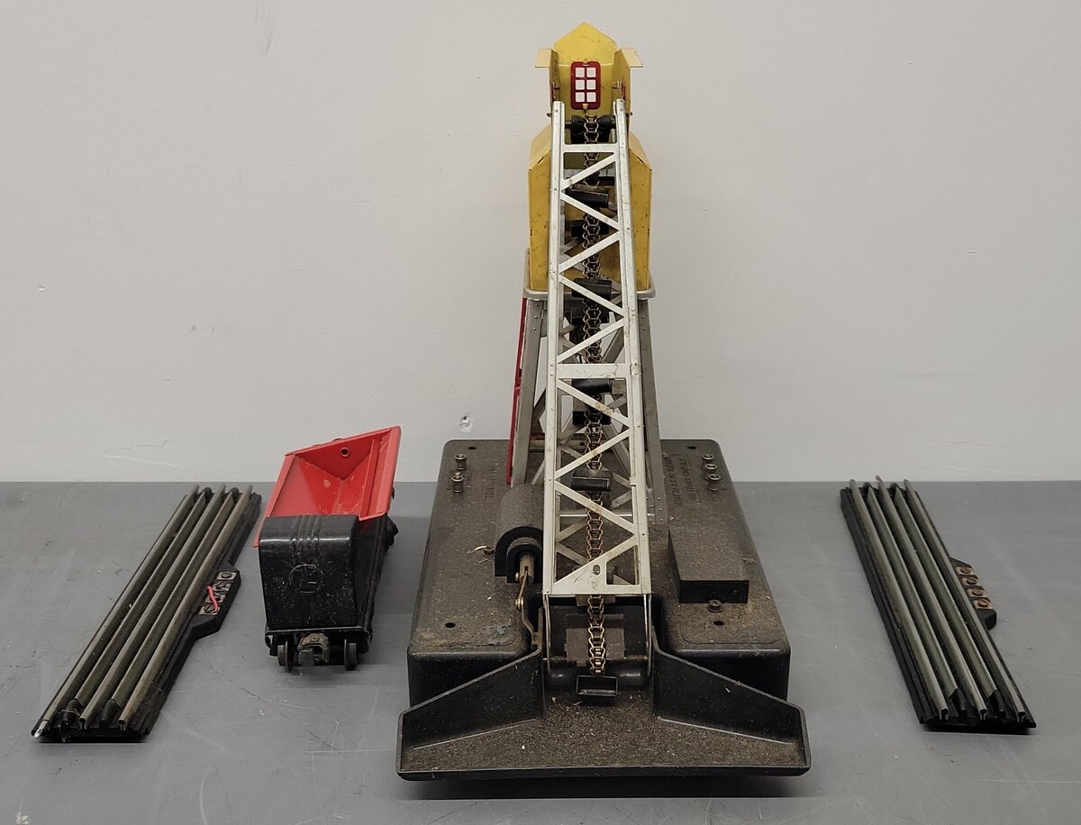 Lionel O Gauge Vintage Coal Loader & Remote Control Track Sections [4] VG