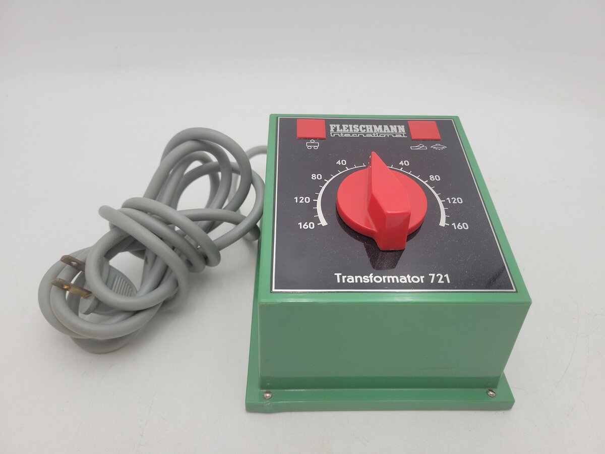 Fleischmann 6750 G Scale International 110 Watt Transformer EX/Box