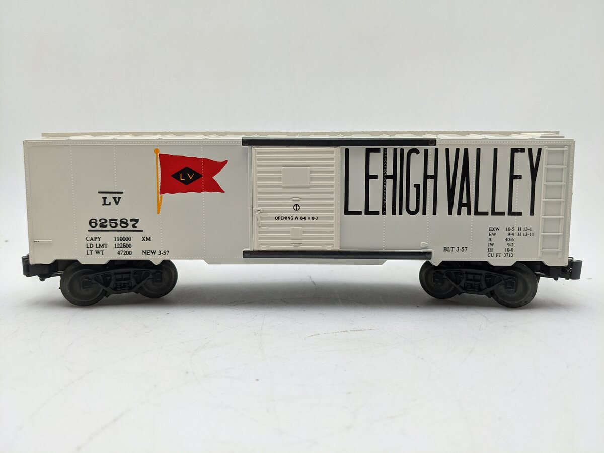 KMT 19 O Gauge Lehigh Valley Boxcar EX/Box
