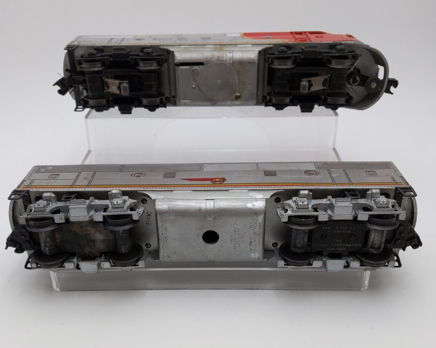 Lionel 2383 Vintage O Gauge Santa Fe F-3 AB Diesel Locomotives VG