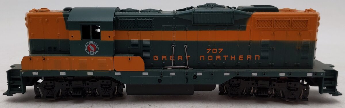 Athearn 3157 HO Scale Great Northern GP-9 Diesel Locomotive #707 VG/Box