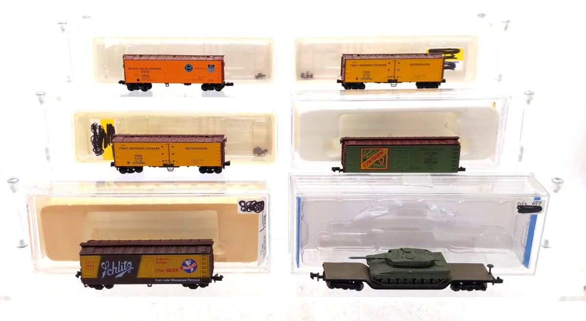 Red Caboose & Other N Scale Assorted Freight Cars [6] EX