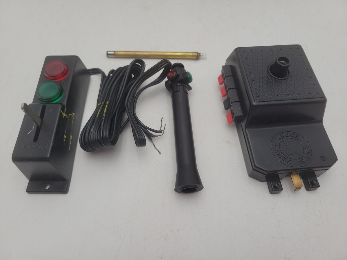 Lionel 8-82007 G Scale Right Hand Remote Switch Turnout For Indoor & Outdoor EX/Box
