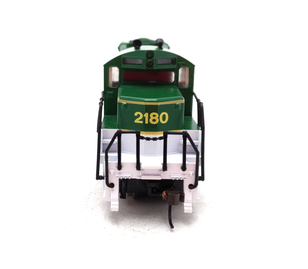 Model Power 96751 HO Southern Dual Drive Lighted GP-9 Diesel Locomotive #2180 NIB