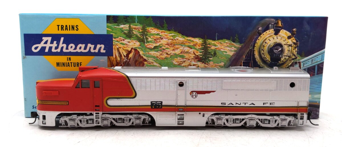 Athearn 3305 HO Scale Santa Fe PA-1 Powered Diesel Locomotive #75 LN/Box