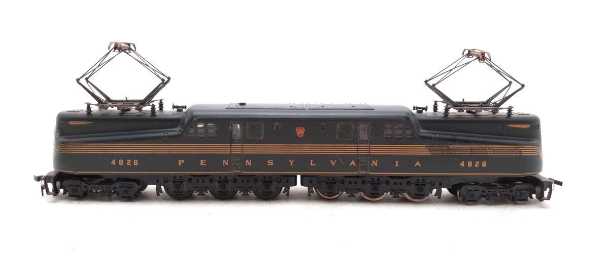 Pemco 3304-015 HO Scale Pennsylvania GG-1 Electric Locomotive VG/Box