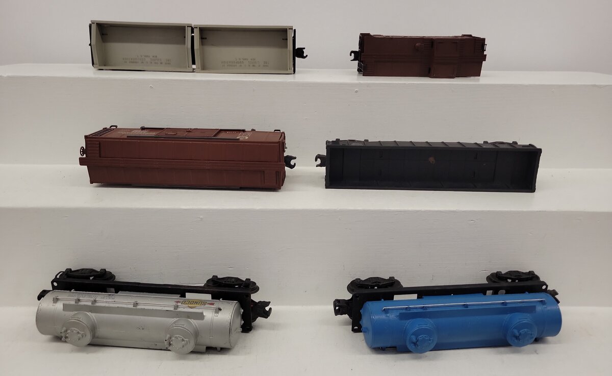 Lionel Vintage O Freight Cars: 6462, 6465, X2750, 6457, 335955 [6] VG