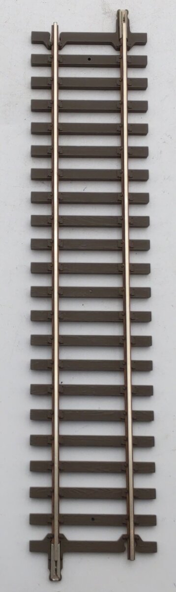 Atlas 7050 O Scale 10