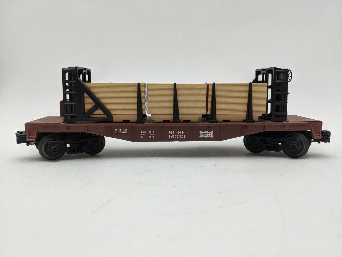 Lionel 6-16333 O Gauge Frisco Bulkhead Flatcar with Wood Load EX