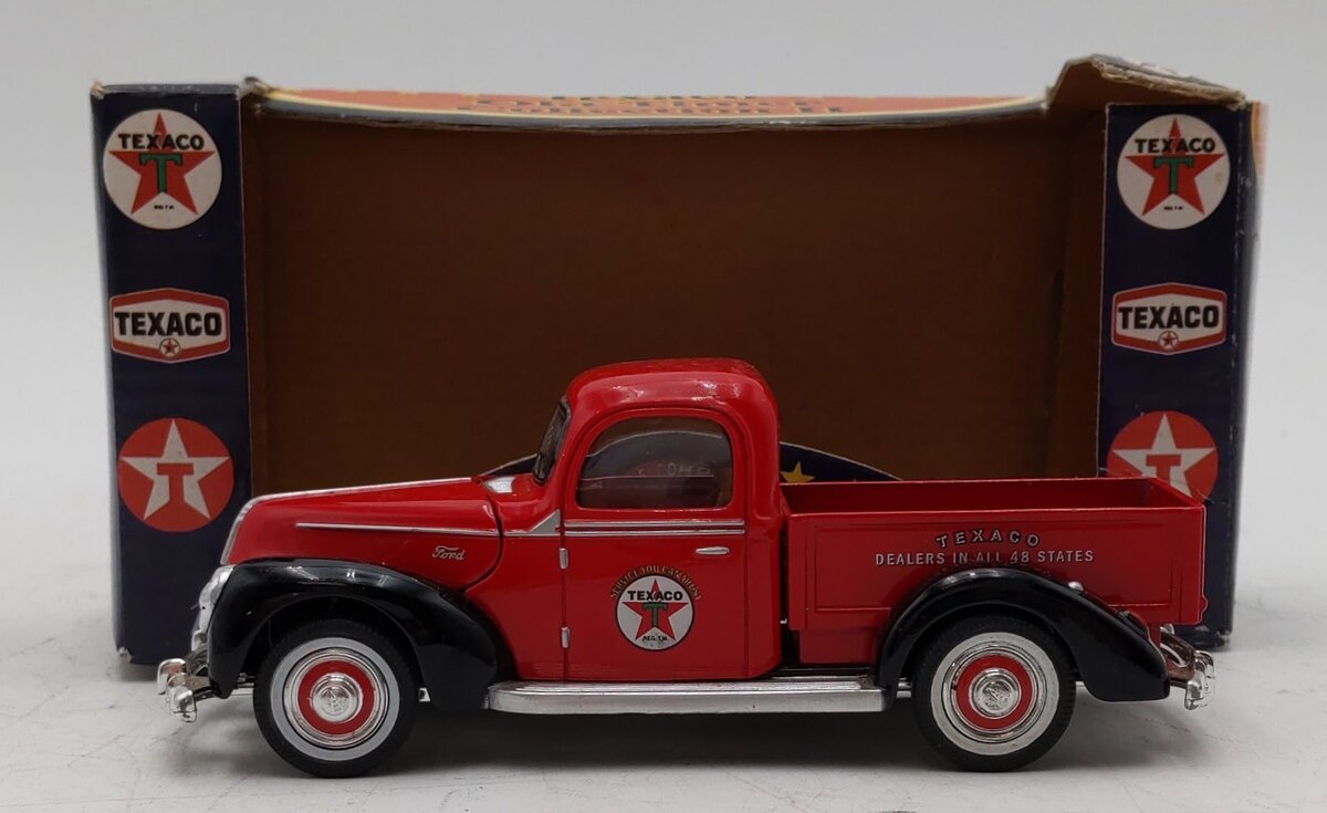 K-Line 94539 1:32 Texaco Oil Delivery Truck LN/Box