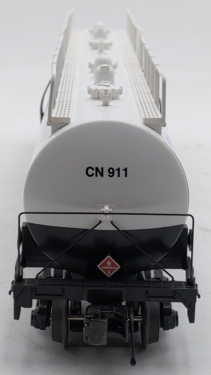 MTH 20-96204 O Gauge Canadian National 20K Gal 4-Comp Tank Car #911 EX/Box