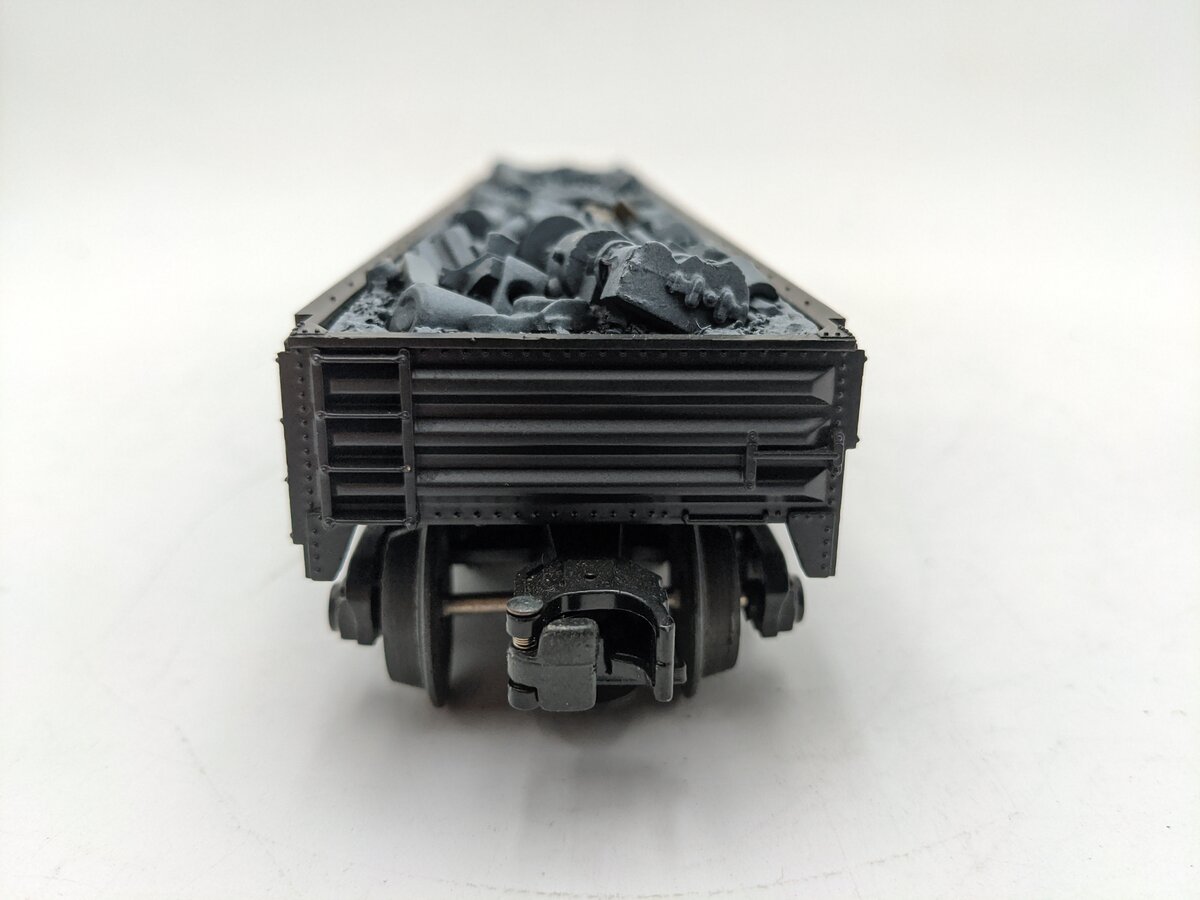 MTH 30-7224 O Gauge Lehigh Valley Gondola Car with Junk Load EX