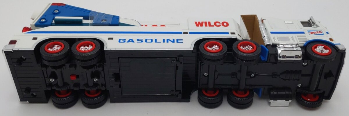 Wilco 2000 1:64 Scale Toy Truck and Space Shuttle EX/Box