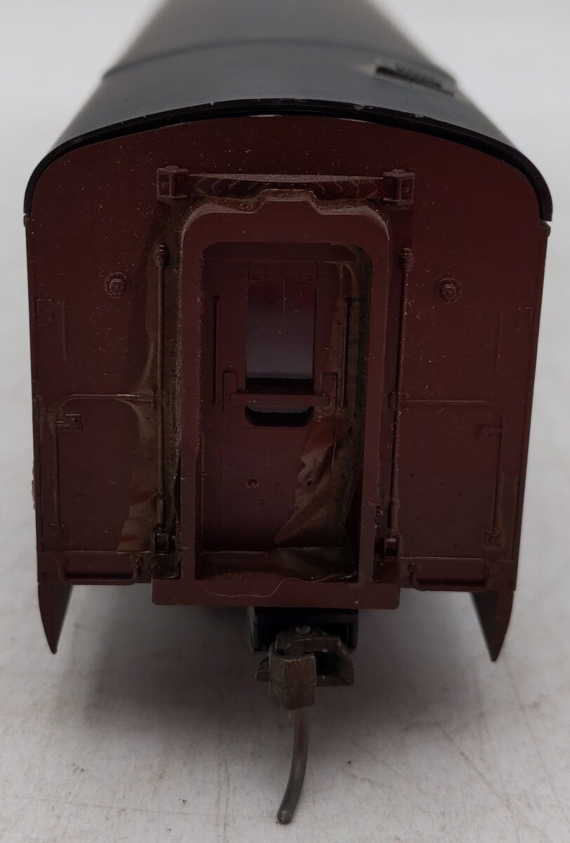 Rivarossi 2761-0 HO Scale Pennsylvania 1930 Chair Coach Passenger Car EX
