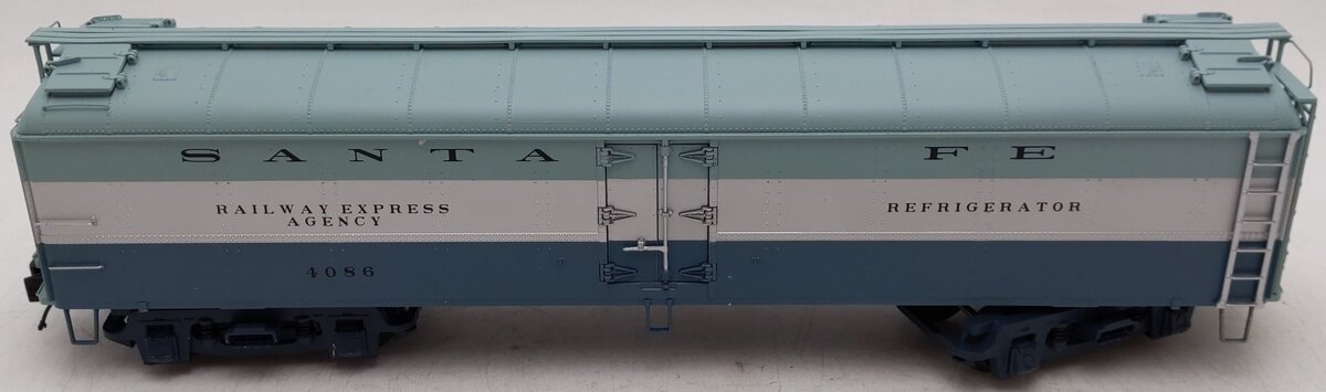 MTH 20-94178 Santa Fe Blue R50B Express Reefer Car EX/Box