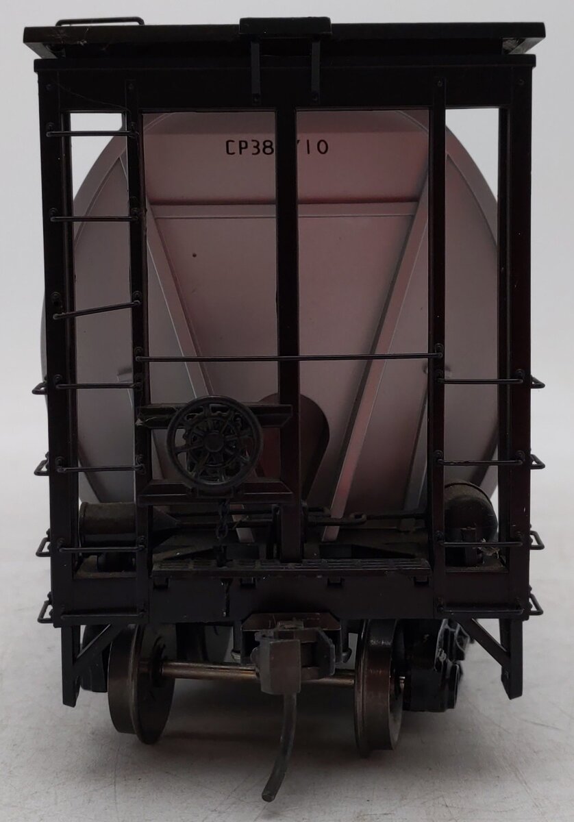 MTH 20-97604 Canadian Pacific 3-Bay Cylindrical Hopper Car #381710 EX