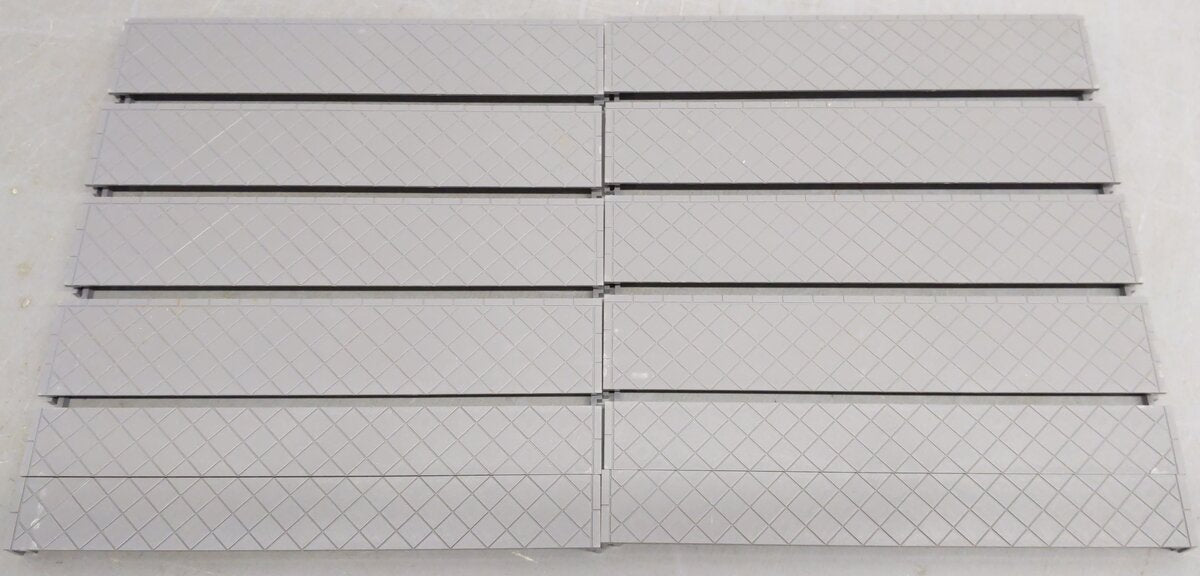 LGB 5034 G Scale Gray Plastic Platform Set EX/Box