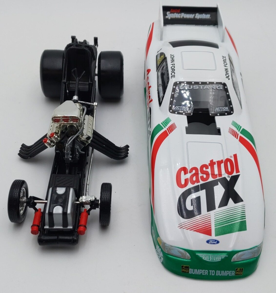 Mac Tools John Force 1997 Castrol GTX Mustang Funny Car 1:24 Scale EX/Box