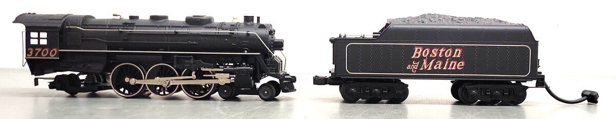 MTH 30-1122-1 O Gauge Custom B&M 4-6-2 Steam Locomotive & Tender w/PS1 #3700 EX/Box