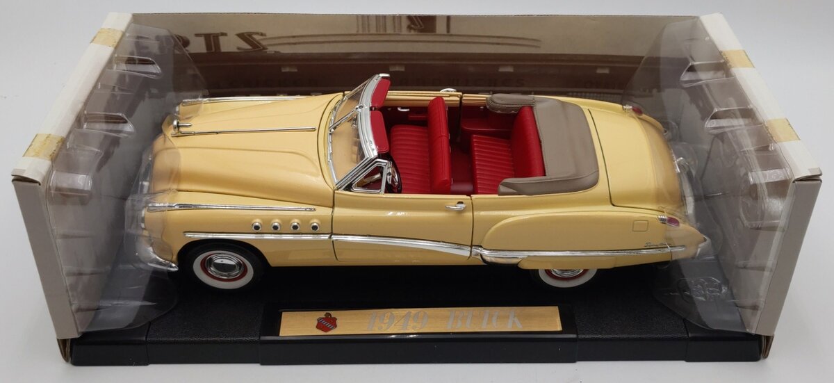 Motor Max 1949 Buick Roadmaster Convertible 1:18 Scale LN/Box