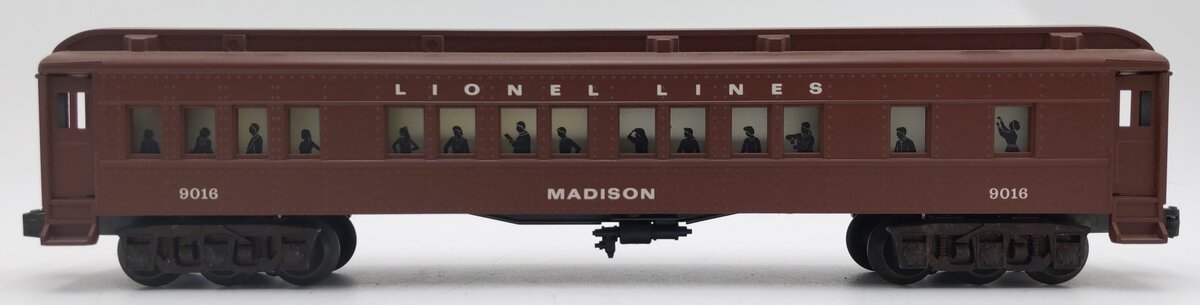 Lionel 6-19016 O Gauge Lionel Lines Madison Passenger Car #9016 EX