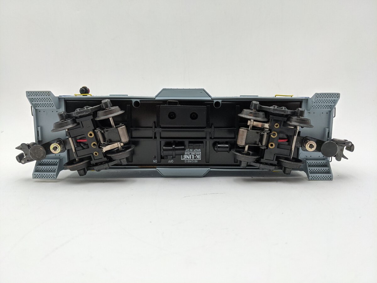 Lionel 6-17632 O Gauge CSX Bay Window Caboose #903784 EX