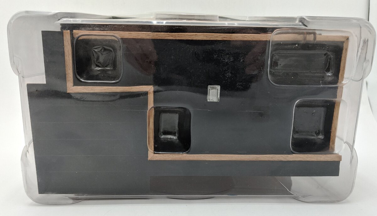 Menards 279-1960 O Gauge Camaraderie Bar & Grill LN/Box