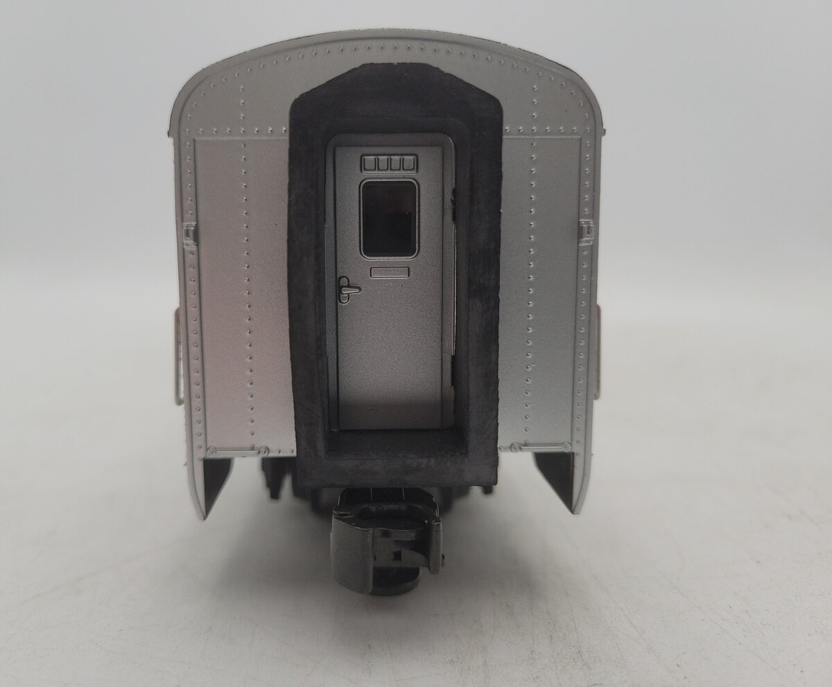 MTH 20-6525 O Gauge New Haven 70‘ ABS Passenger Car #8701 EX/Box