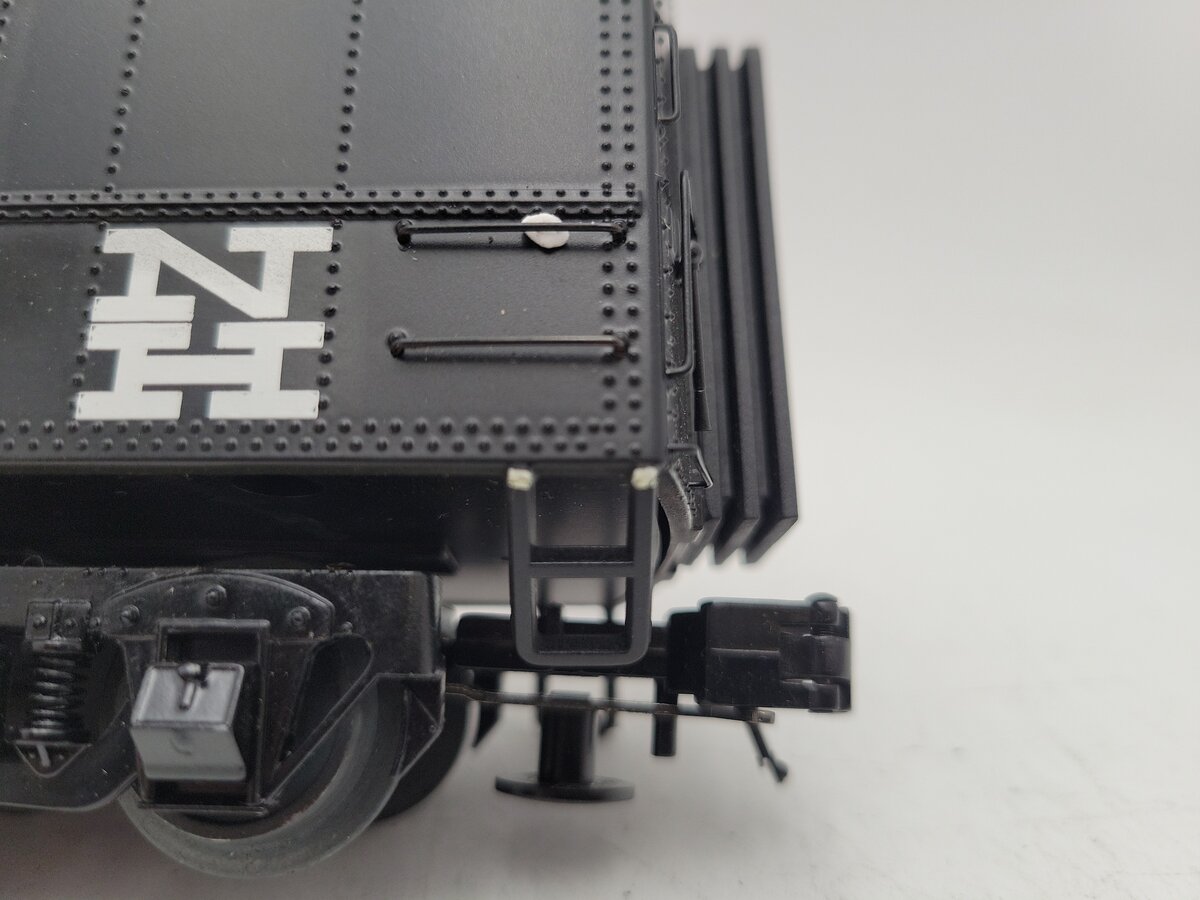 Atlas 2001403-1 O Gauge New Haven 60' RPO Coach #3284 (3-Rail) VG