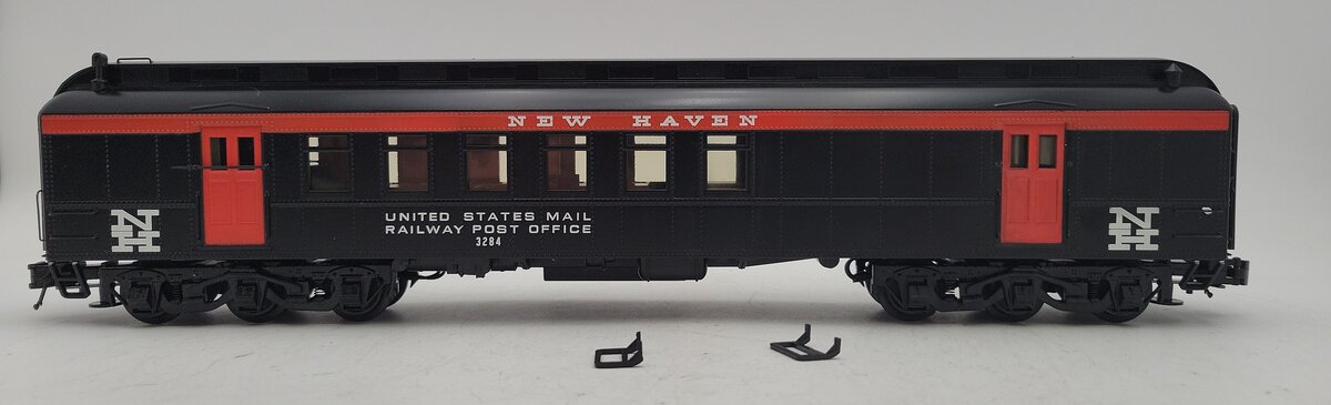 Atlas 2001403-1 O Gauge New Haven 60' RPO Coach #3284 (3-Rail) VG